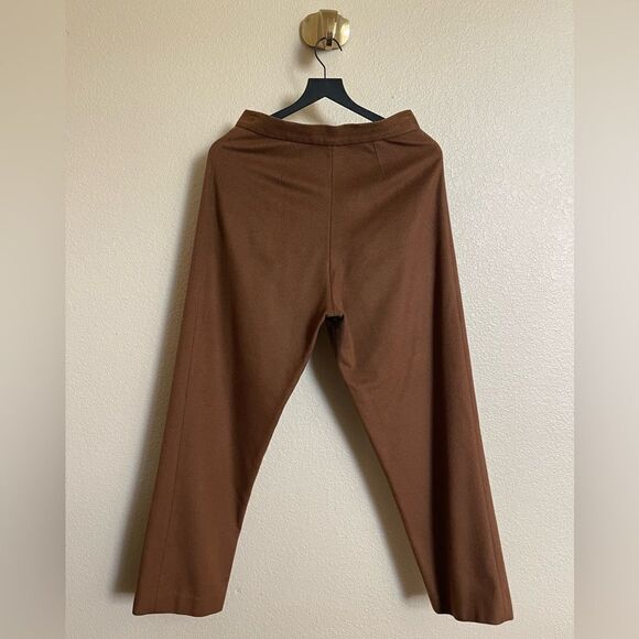 Sold  - Picture 2 of 5